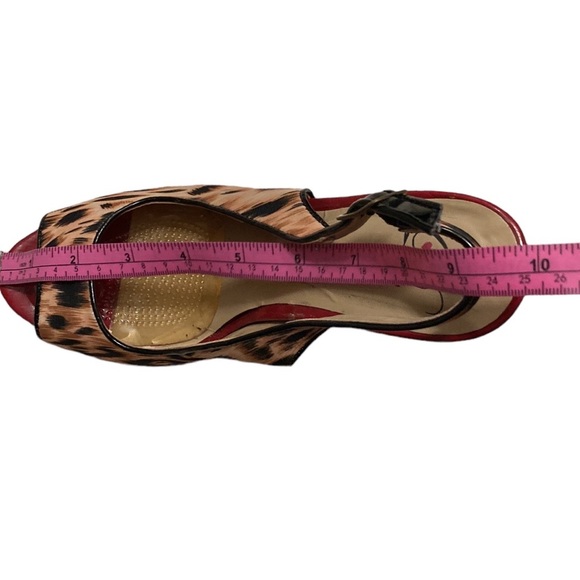 Cheetah Print Sexy Stilleto Heels - Picture 8 of 9